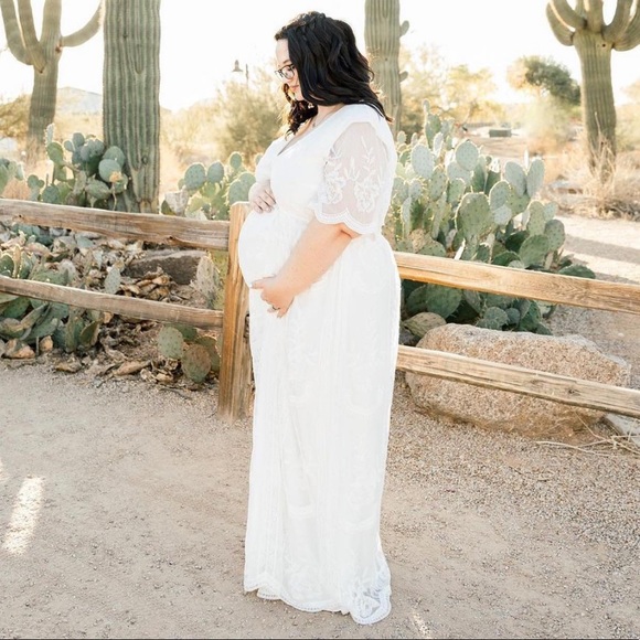 PinkBlush White Lace Mesh Overlay Maternity Dress - Picture 11 of 12